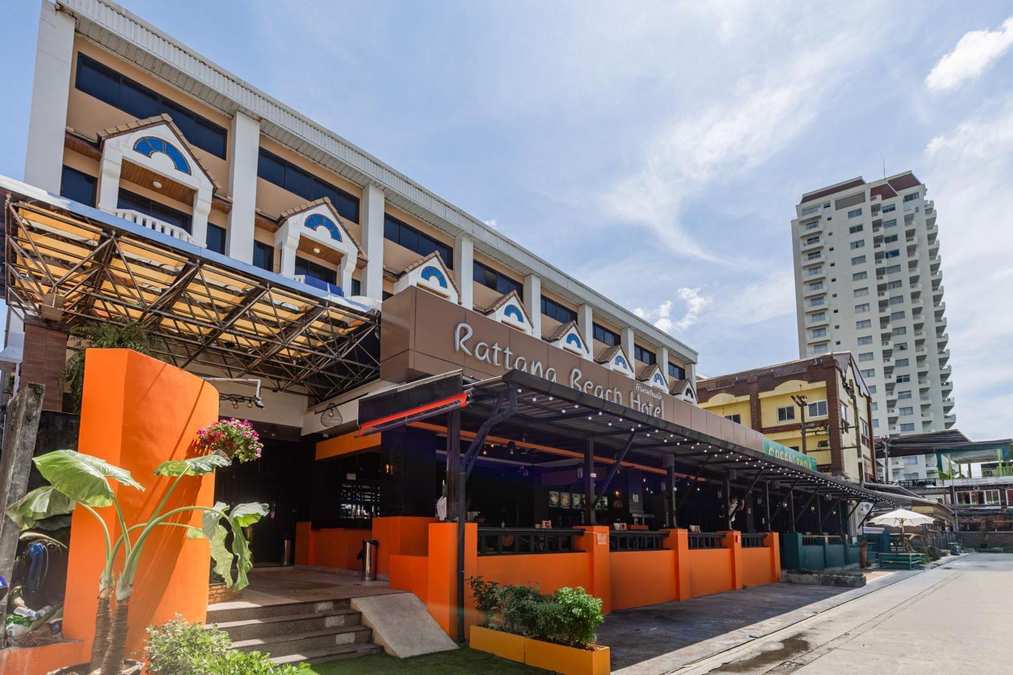 Karon Rattana Beach Hotel מראה חיצוני תמונה