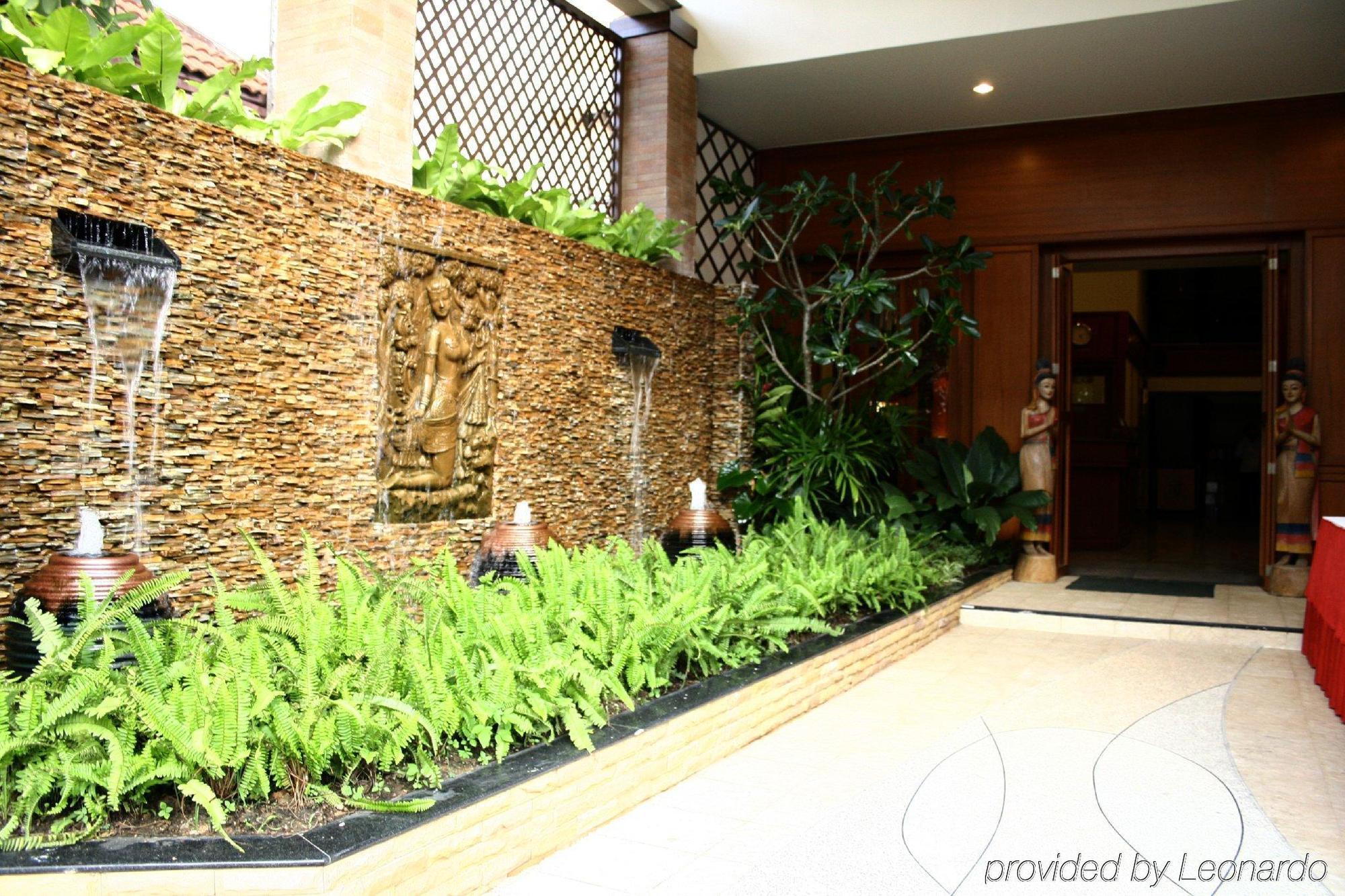 Karon Rattana Beach Hotel מראה חיצוני תמונה